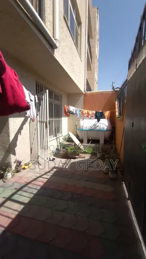 Furnished 6bdrm Duplex in Akaky Kaliti for sale