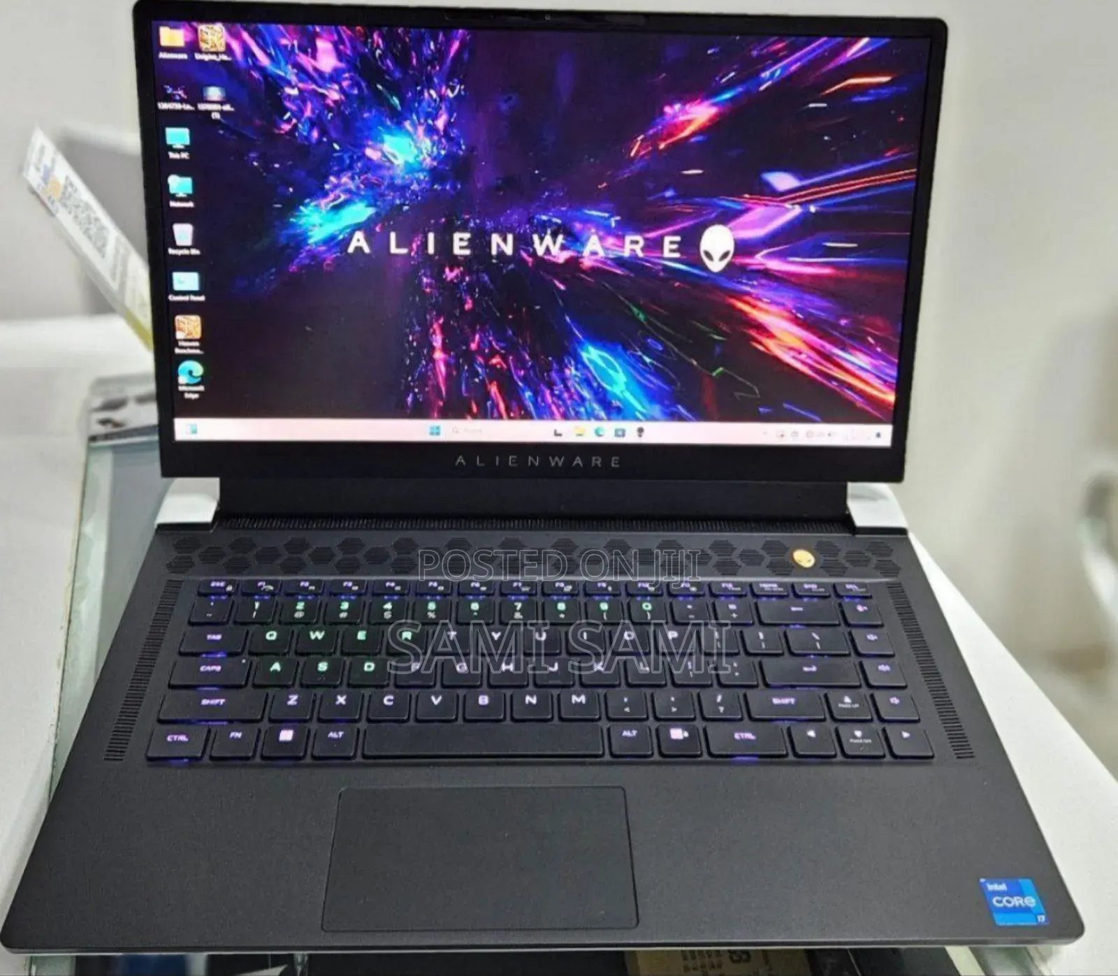 New Laptop Alienware Area-51m 32GB Intel Core I7 SSD 1T