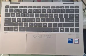 New Laptop HP Envy X360 8GB Intel Core Ultra 5 SSD 512GB