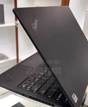 Photo - New Laptop Lenovo ThinkPad X1 Carbon 16GB Intel Core I7 SSD 512GB