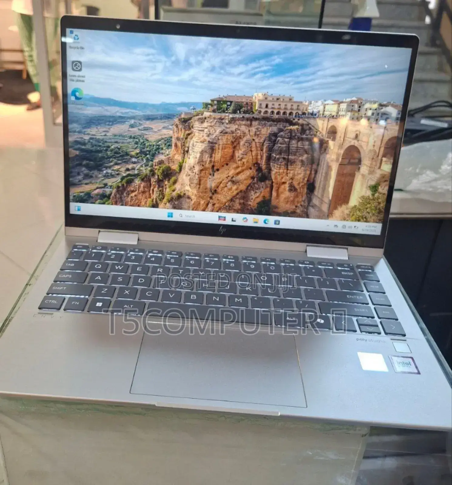 New Laptop HP Envy X360 8GB Intel Core Ultra 5 SSD 512GB