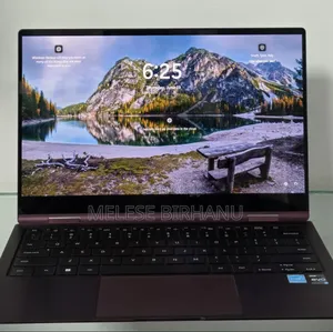 New Laptop Samsung 8GB Intel Core I7 SSD 512GB