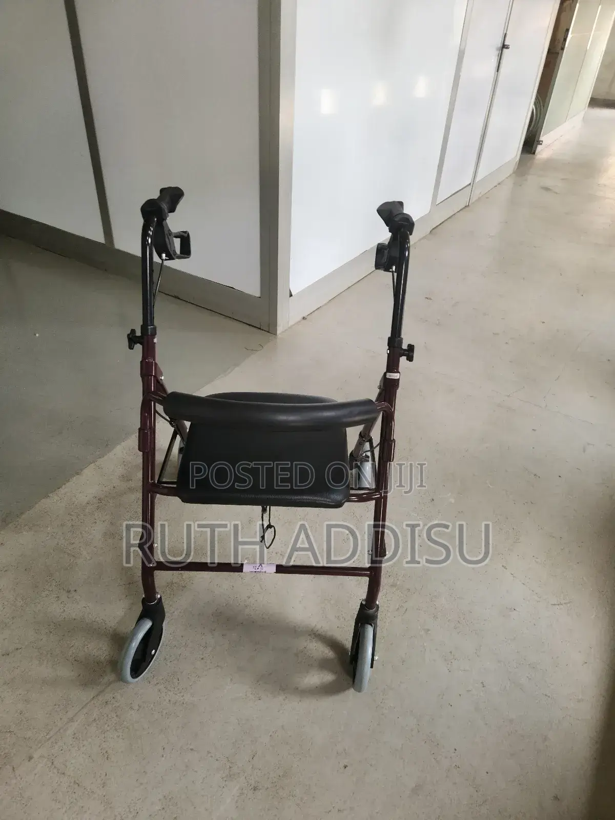 With Seat Walker米酒four Wheel Framed Walker黨派walker吃飯walker
