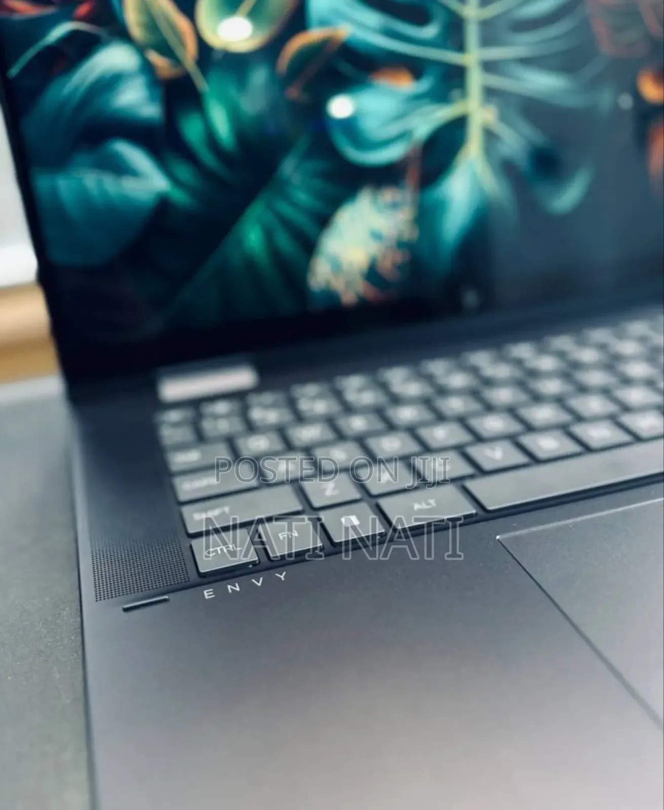 New Laptop Apple MacBook Air 2020 M1 8GB Intel SSD 256GB