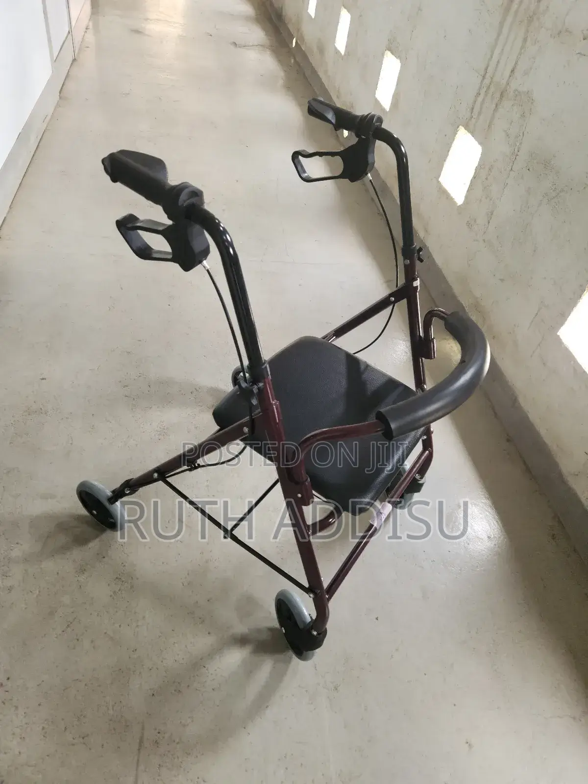 Seat Walker地區four Wheel Walker With Seat Walker走到walker New