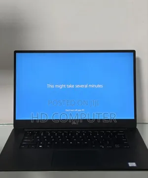 New Laptop Dell Precision 5540 16GB Intel Core I7 SSD 512GB