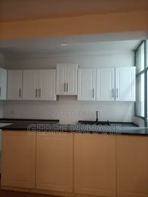 3bdrm Apartment in Apartment, Yeka for rent