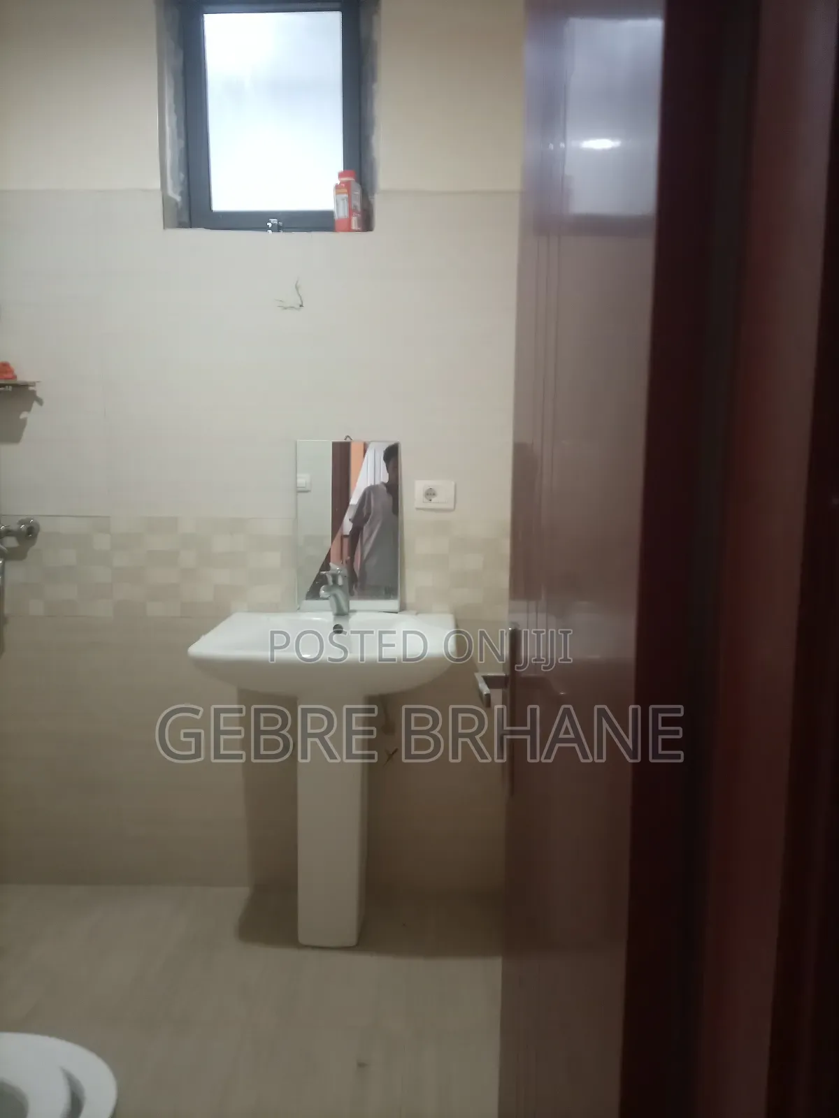 3bdrm Apartment in Apartment, Yeka for rent