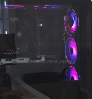 New Desktop Computer Asus ROG STRIX GD30CI 32GB Intel Core I7 SSD 2T