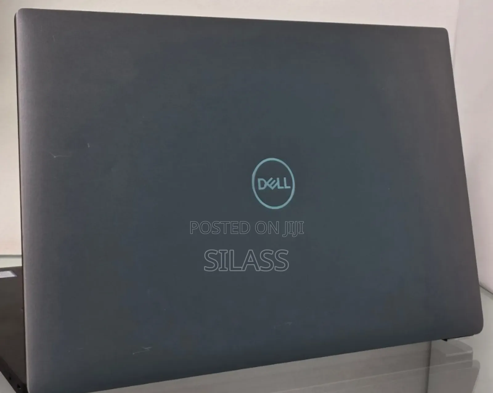 New Laptop Dell Precision 5540 16GB Intel Core I7 SSD 512GB