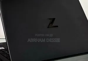 Photo - New Laptop HP 16GB Intel Core I7 SSD 512GB