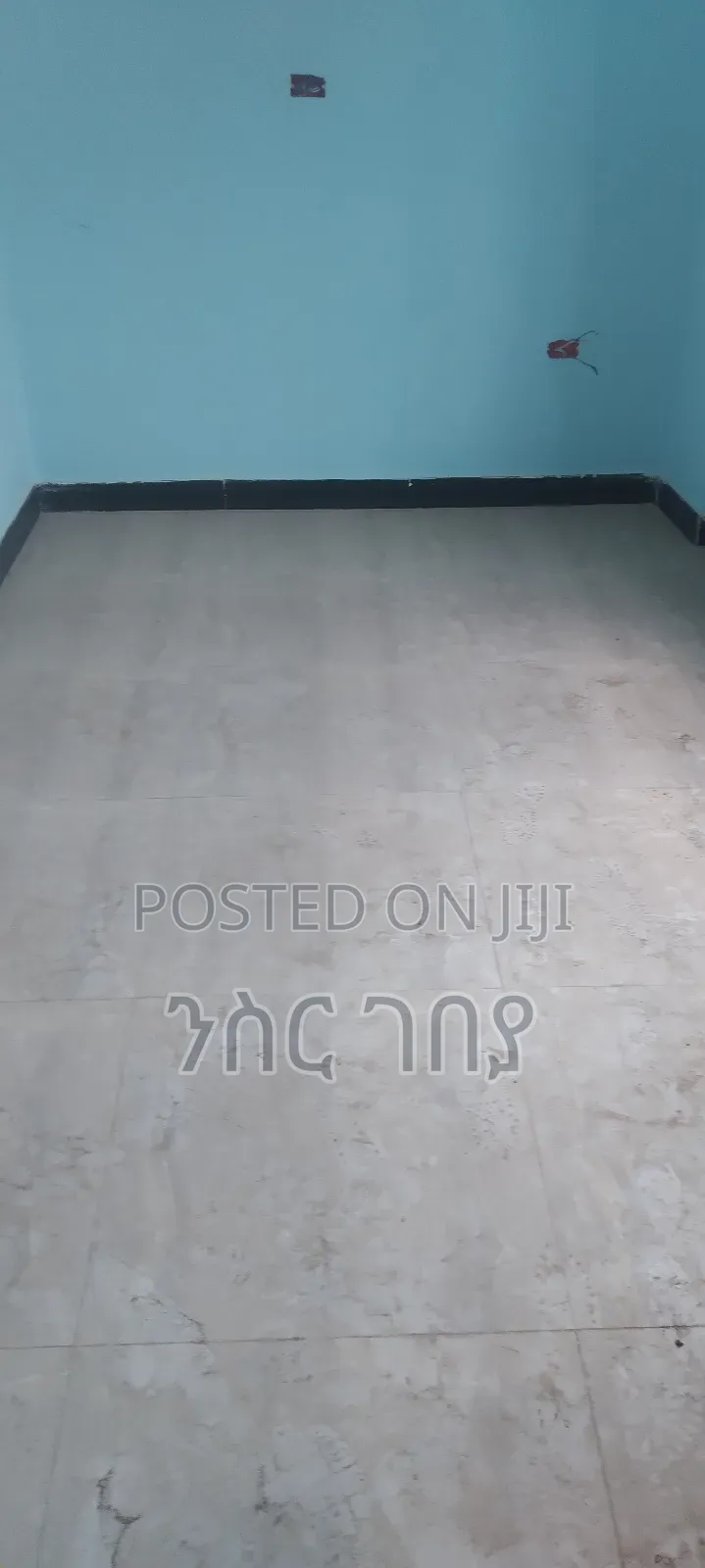 Furnished 3bdrm Condo in Ayat Mekedonia, Yeka for sale