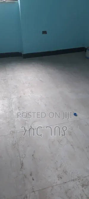 Furnished 3bdrm Condo in Ayat Mekedonia, Yeka for sale