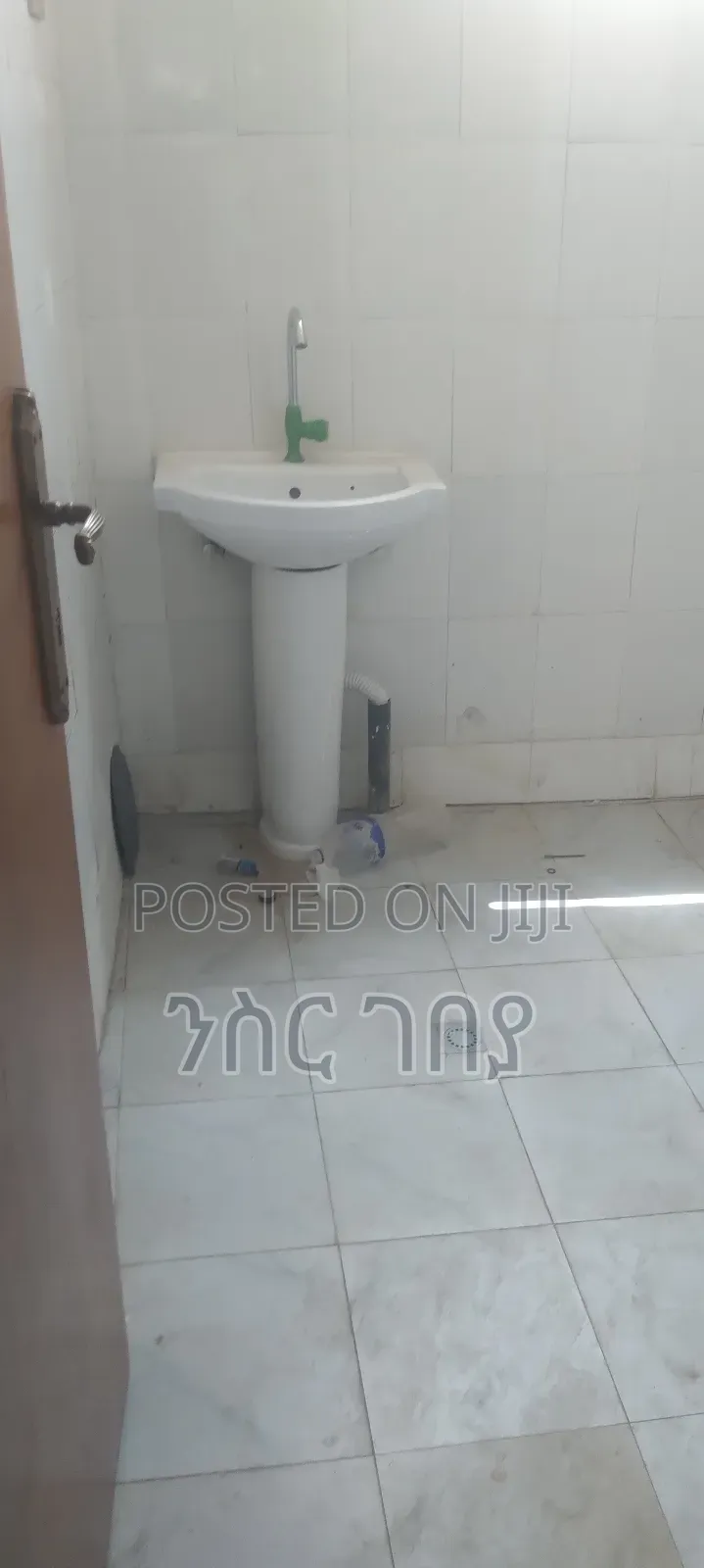 Furnished 2bdrm Condo in Ayat 49, 40/60, Yeka for sale