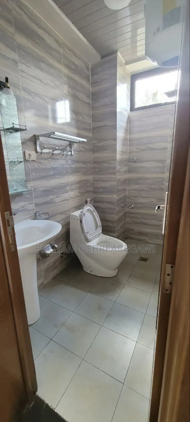 2bdrm Apartment in Apartment, Yeka for rent