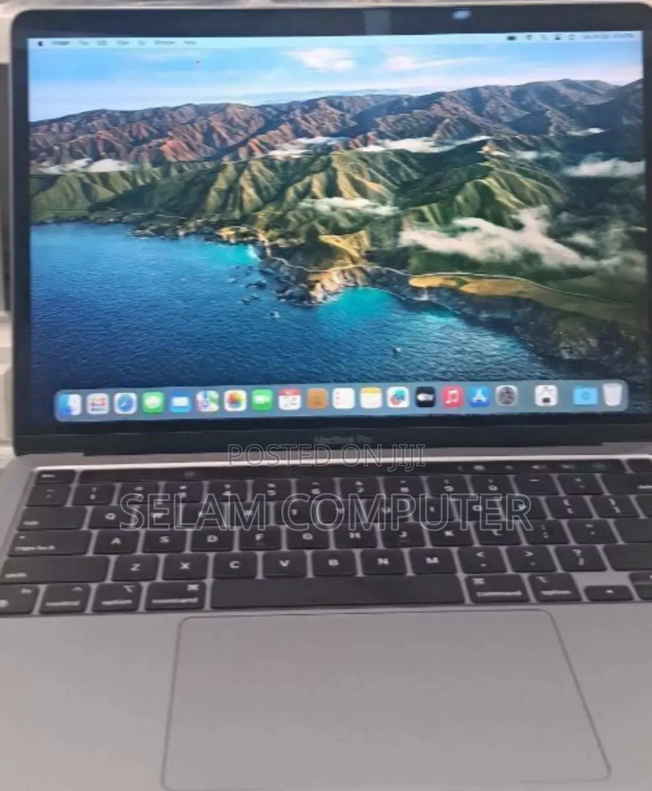 New Laptop Apple MacBook Pro 2019 8GB Intel Core I5 SSD 256GB