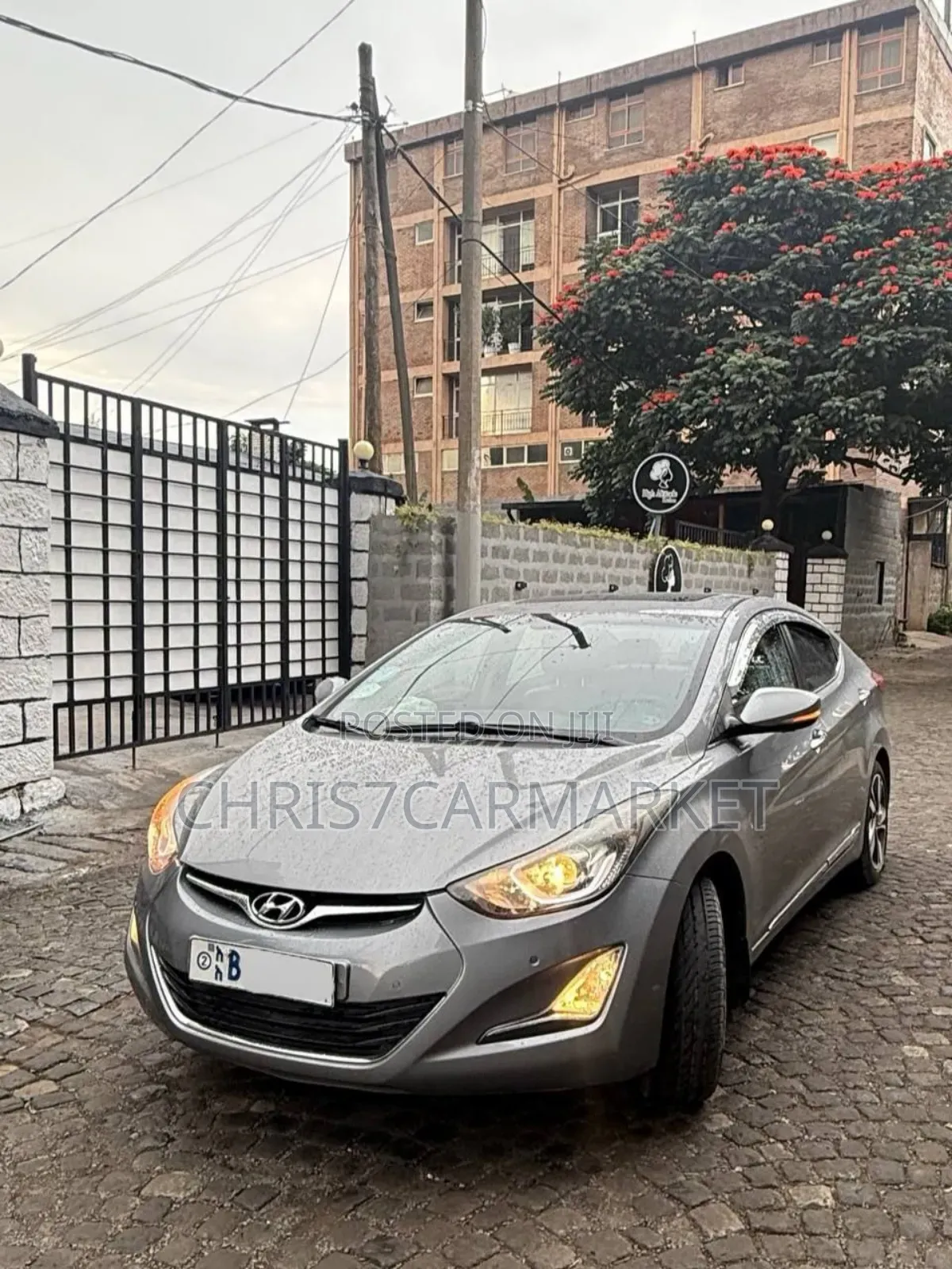 Hyundai Avante 2013 Silver