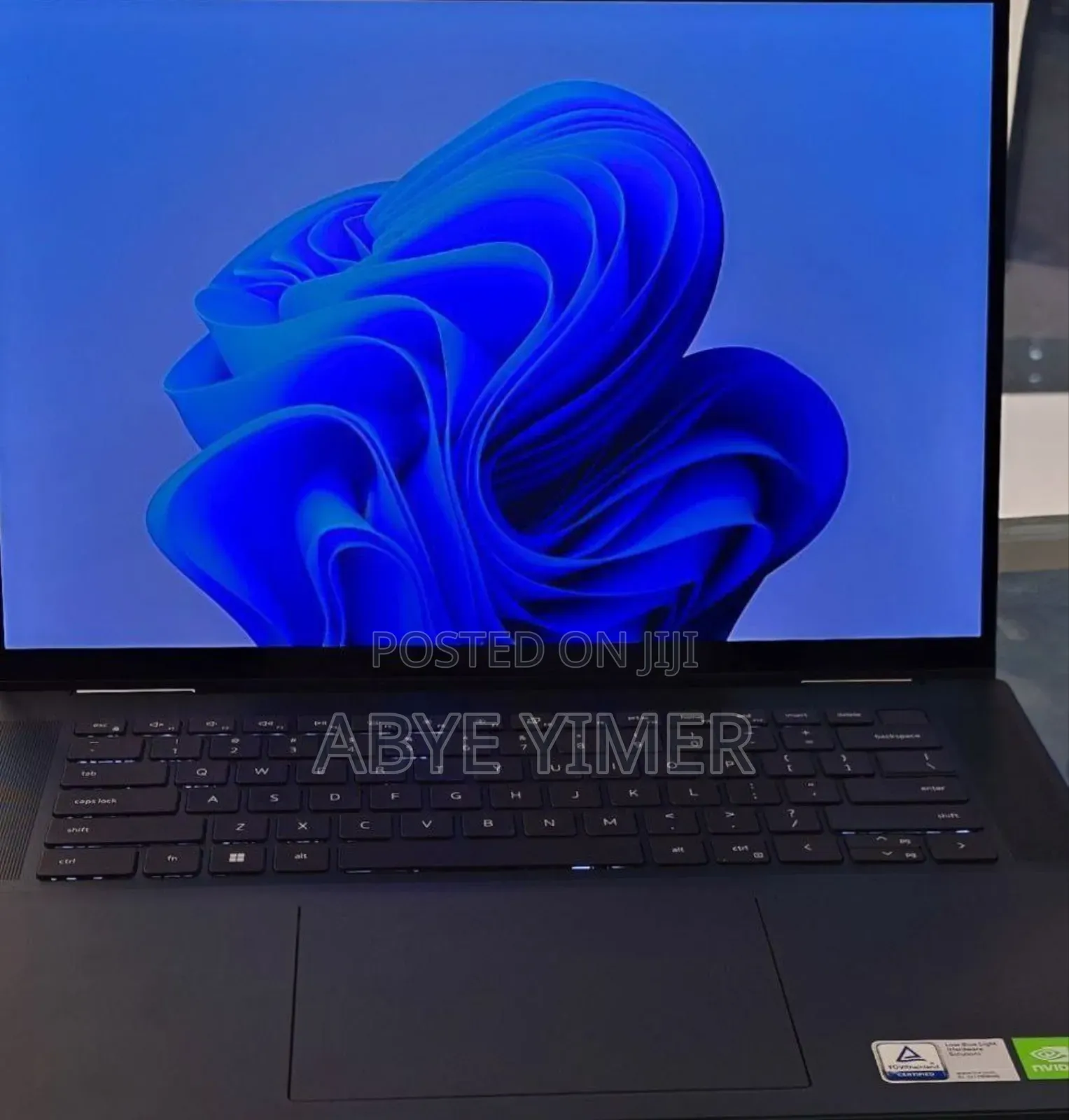 New Laptop Dell Inspiron 15 16GB Intel Core I7 SSD 1T