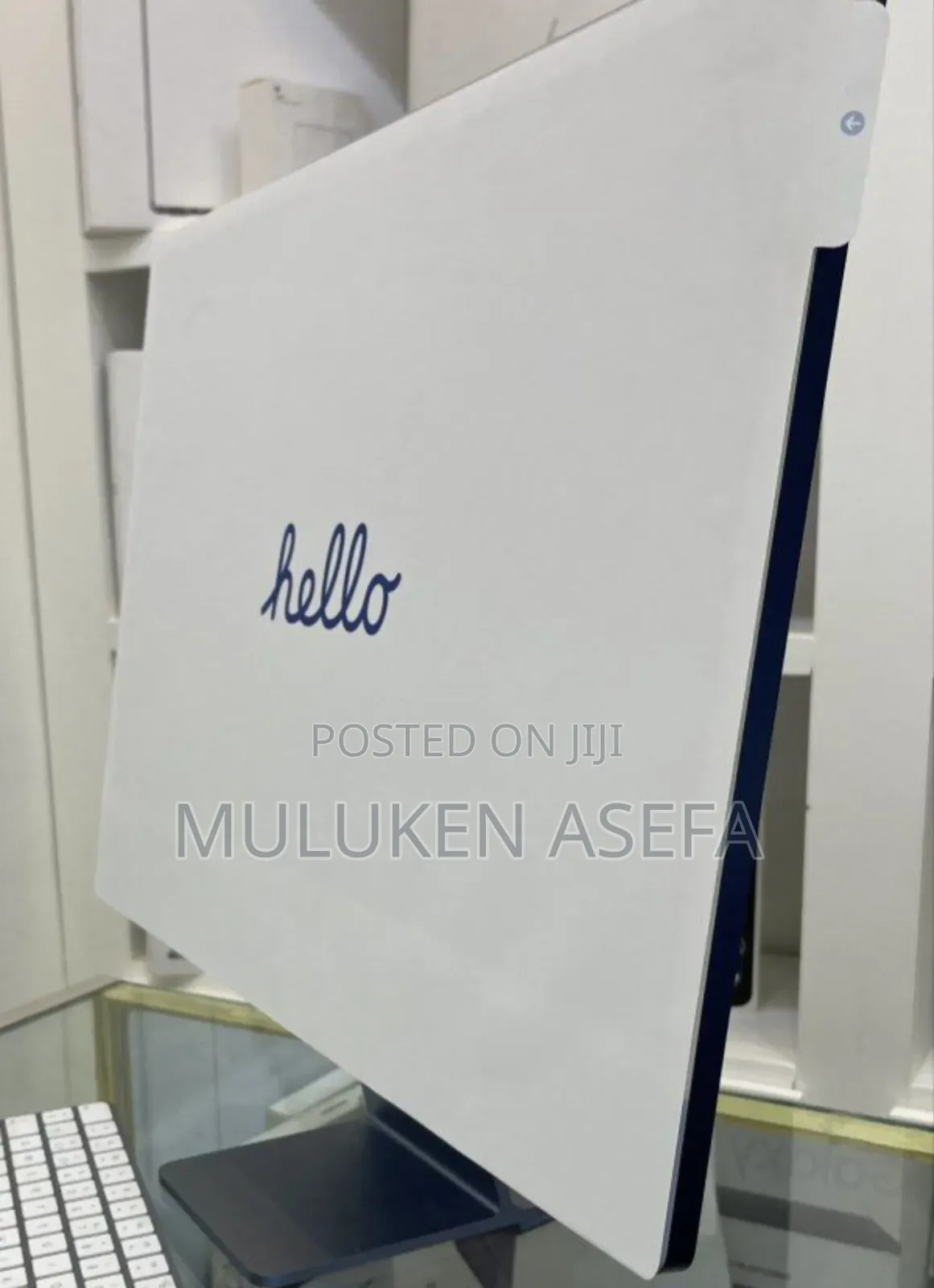 New Laptop Apple MacBook Air 2024 M3 13-Inch 8GB Apple M3 SSD 256GB