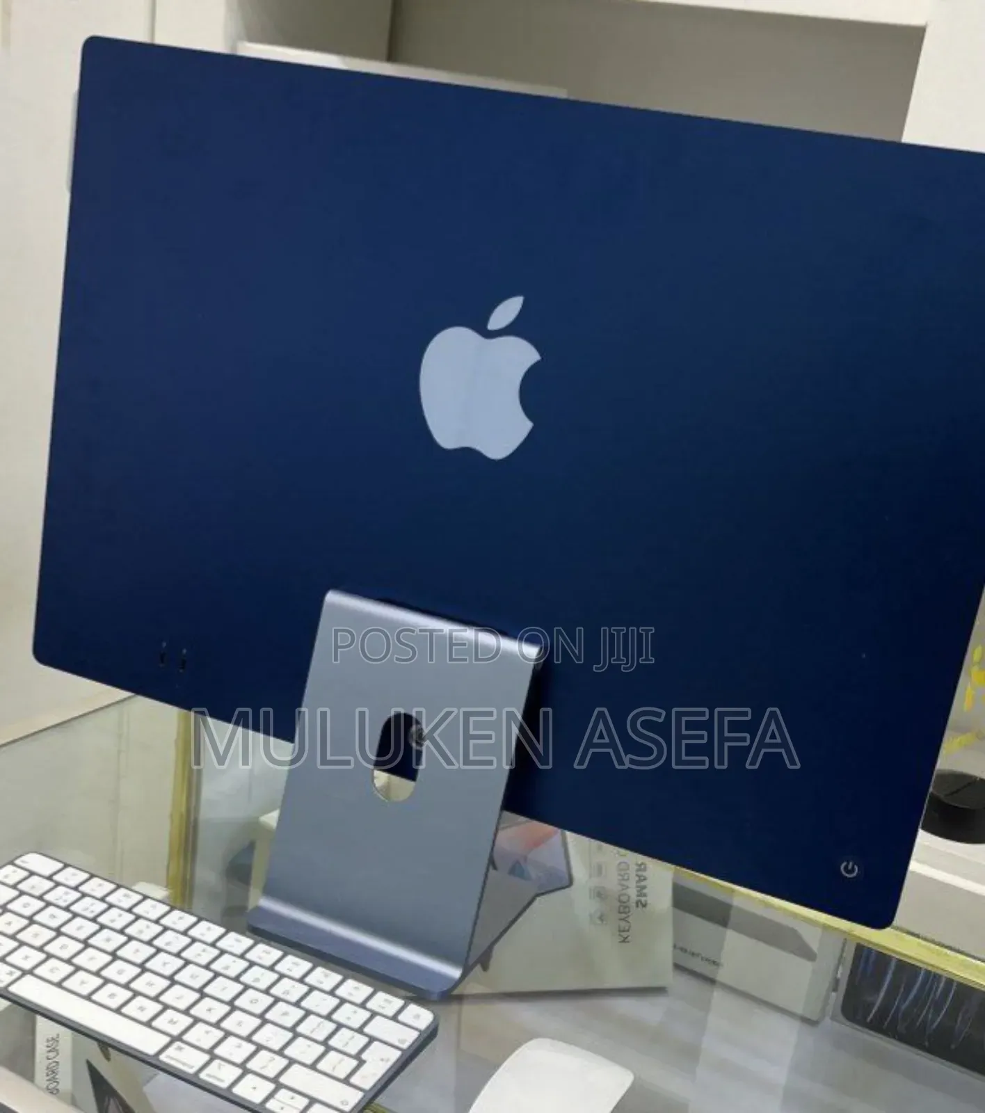 New Laptop Apple MacBook Air 2024 M3 13-Inch 8GB Apple M3 SSD 256GB