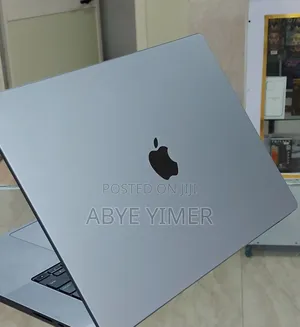 New Laptop Apple MacBook Pro M1 16GB Intel Core M SSD 512GB