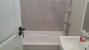 Furnished 3bdrm Apartment in Apartment, Yeka for rent