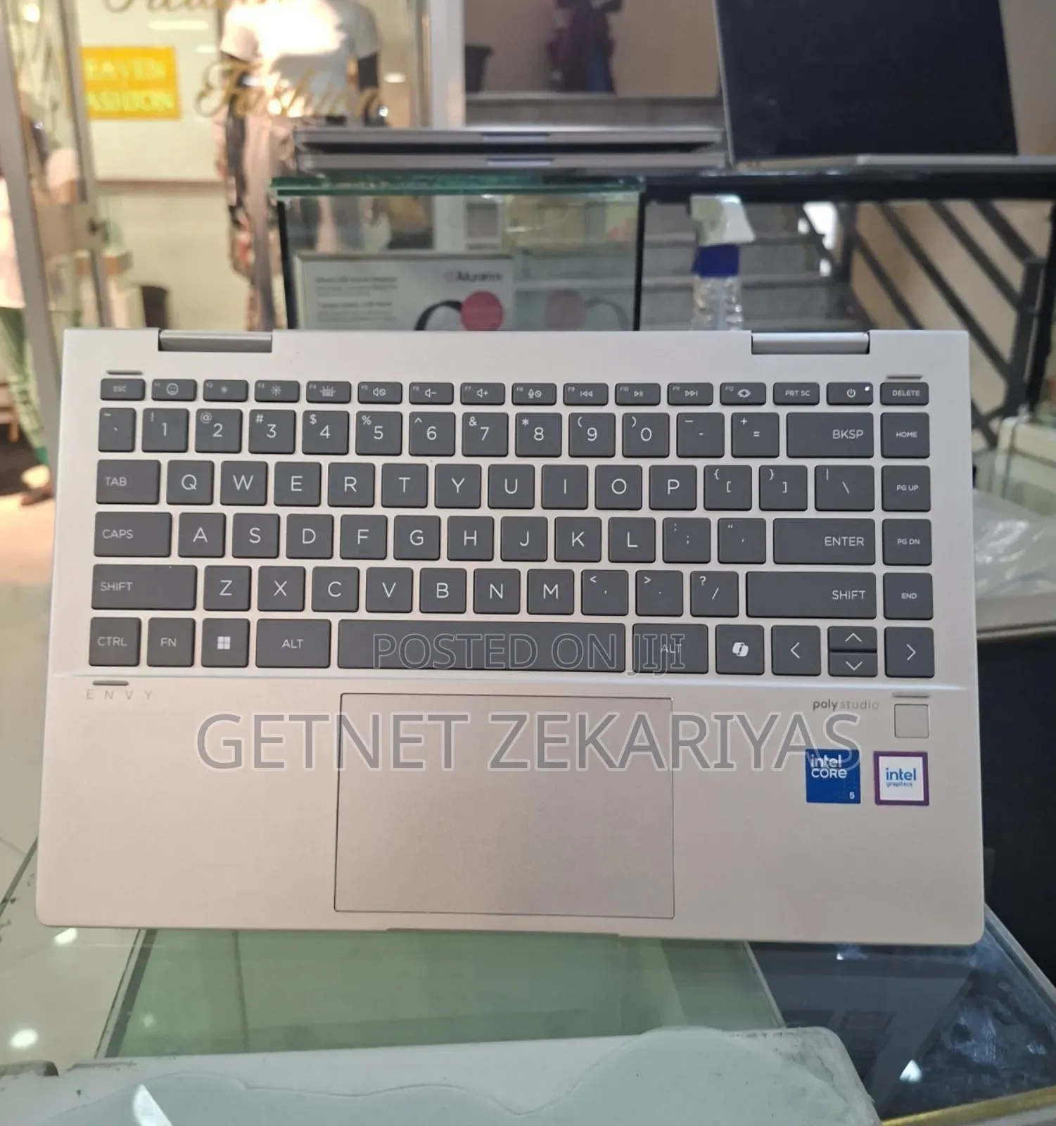 New Laptop HP Envy X360 8GB Intel Core I5 SSD 512GB