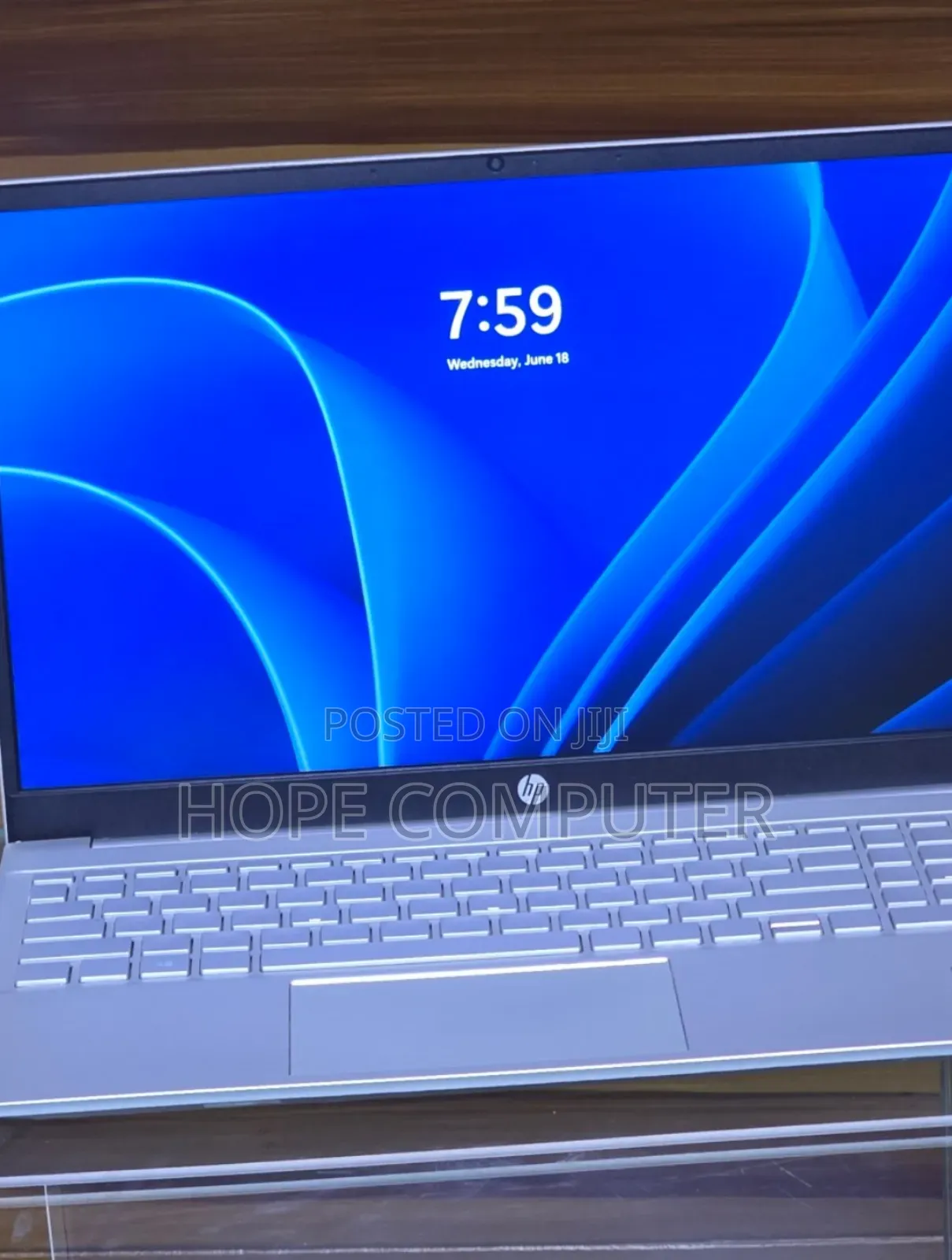 New Laptop HP Pavilion 15 8GB AMD Ryzen 5 SSD 512GB