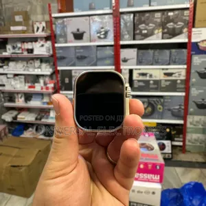 Fitness Smartwatch With Built-in Speaker