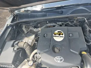 Toyota Hilux 2018 Silver