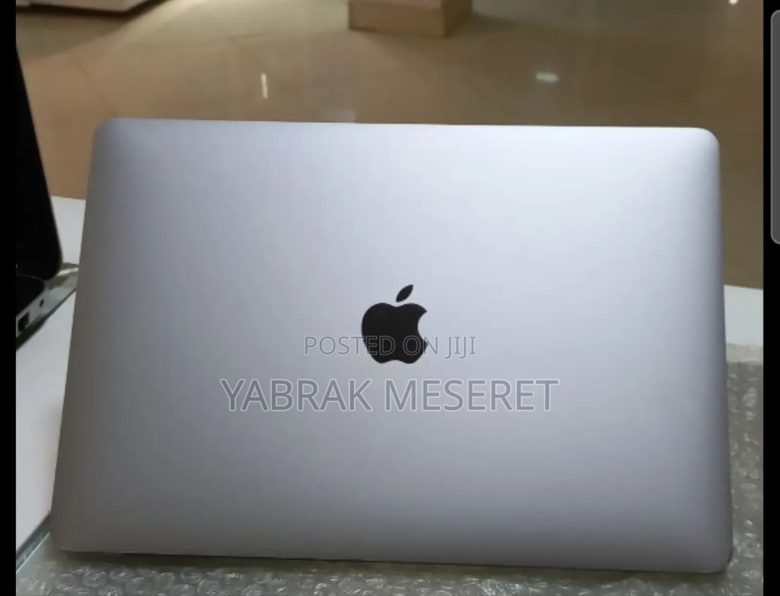 New Laptop Apple MacBook Pro 2017 16GB Intel Core I7 SSD 512GB