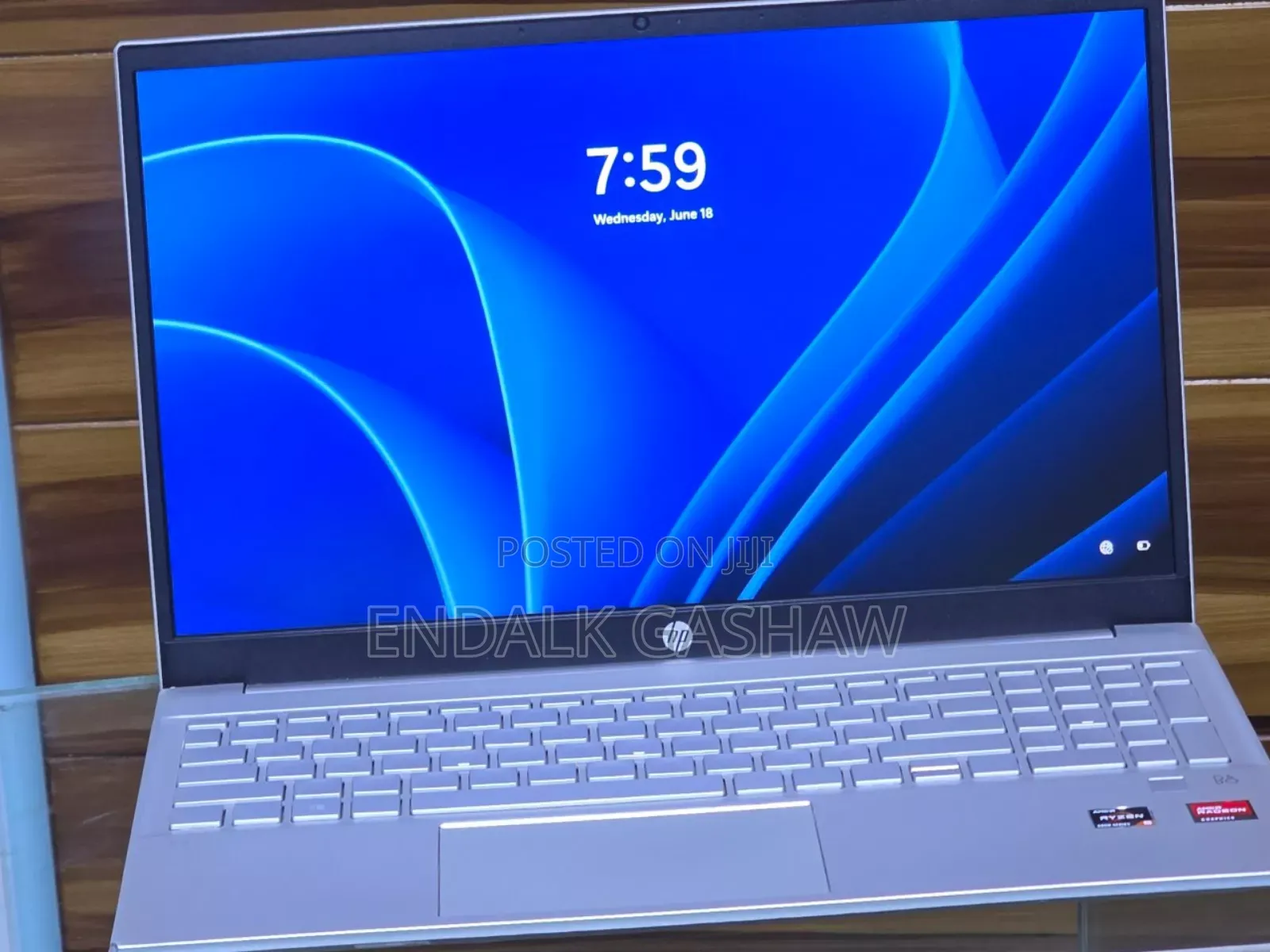 New Laptop HP Pavilion 15 8GB AMD Ryzen 5 SSD 512GB