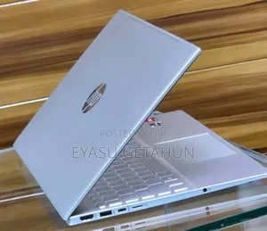 New Laptop HP Pavilion 15 8GB AMD Ryzen 5 SSD 512GB