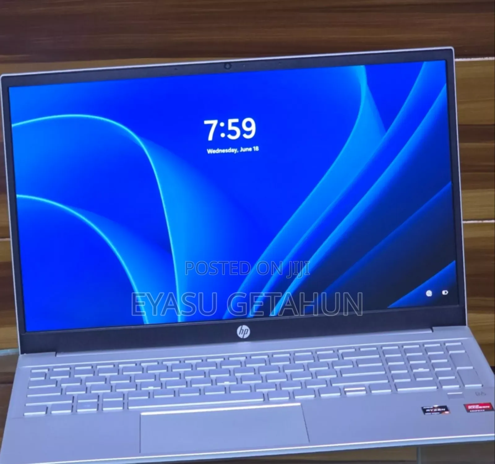 New Laptop HP Pavilion 15 8GB AMD Ryzen 5 SSD 512GB