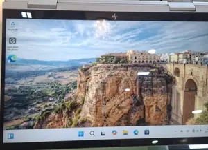 New Laptop HP Envy X360 8GB Intel Core Ultra 5 SSD 512GB