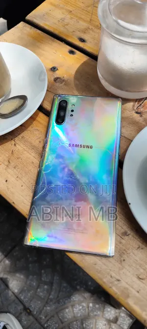 Photo - Samsung Galaxy Note 10 Plus 5G 256 GB Purple