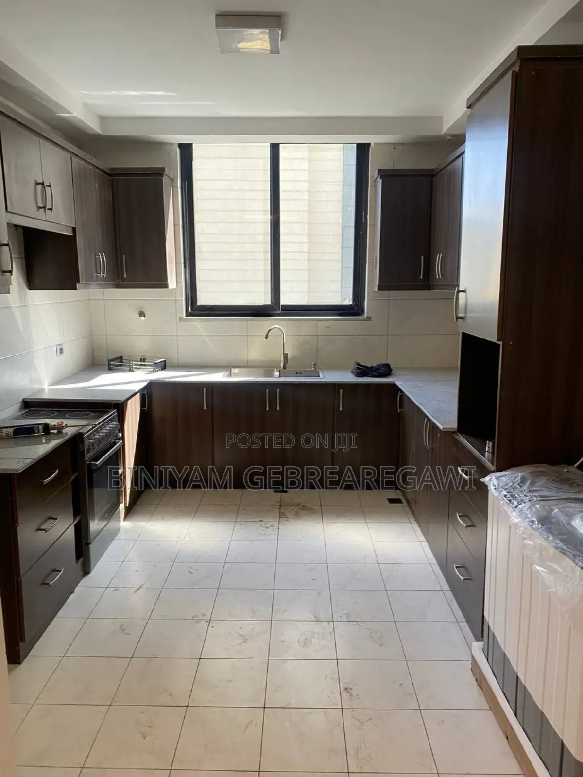 3bdrm Apartment in Apartment, Yeka for rent