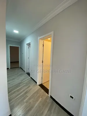 3bdrm Apartment in Apartment, Yeka for rent