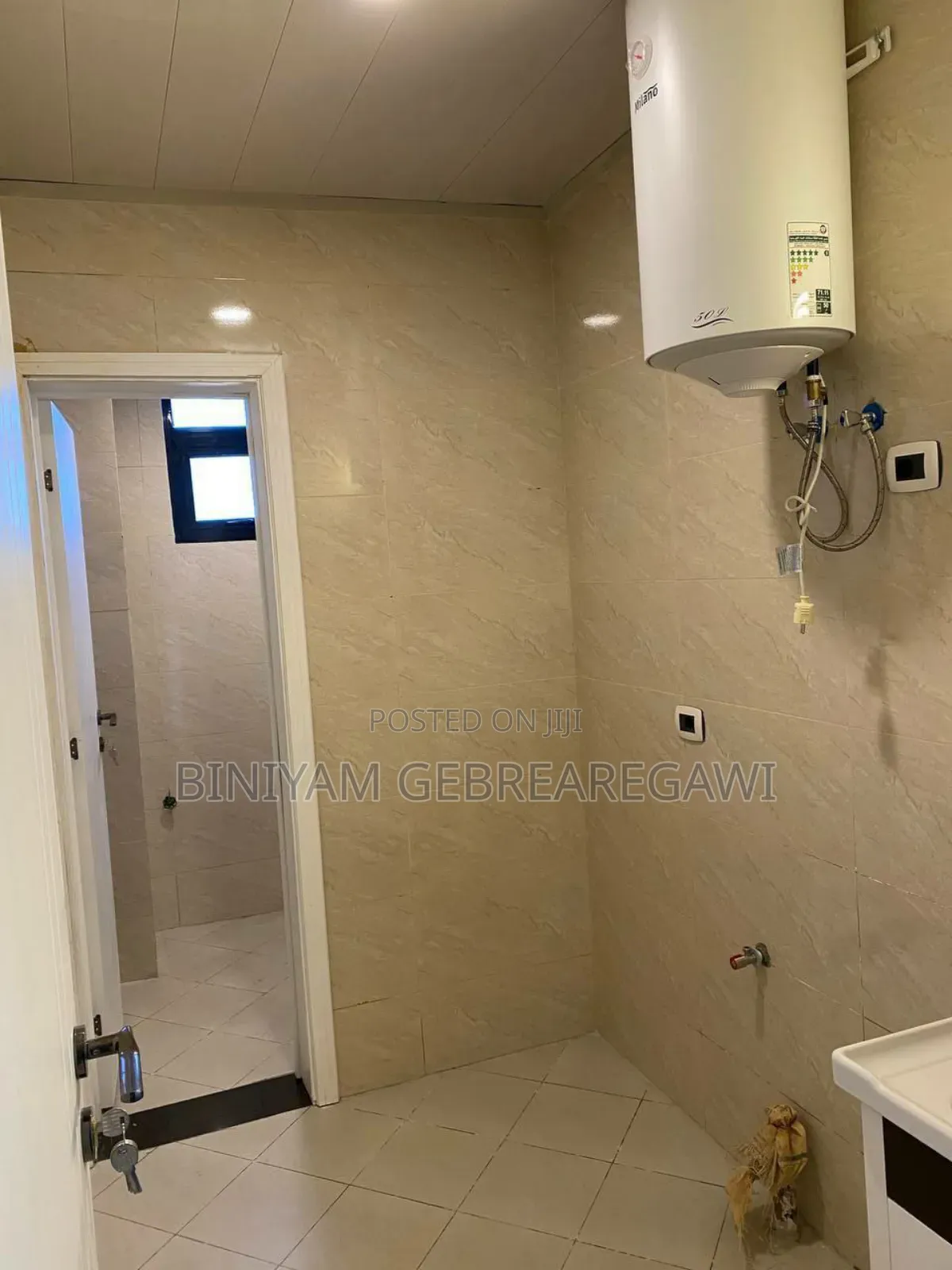 3bdrm Apartment in Apartment, Yeka for rent