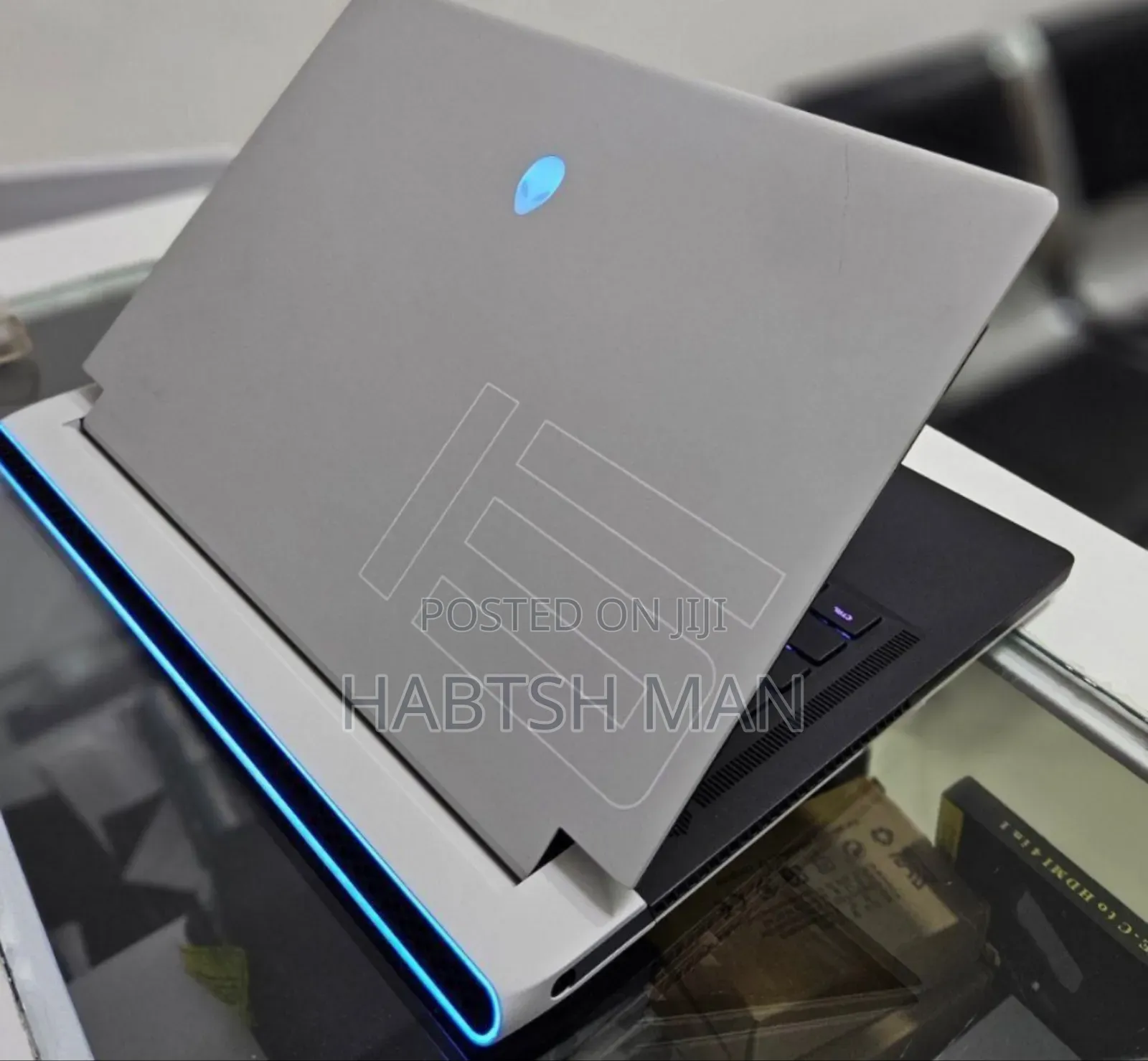 New Laptop Alienware M17x R2 32GB Intel Core I7 SSD 1T