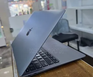 New Laptop Apple MacBook Air 2020 M1 8GB Apple M1 SSD 256GB