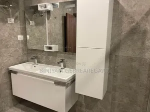 Furnished 5bdrm Apartment in Luxury Apartment, Yeka for rent