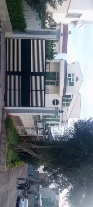 Furnished 6bdrm House in Cmc Sunshine, Bole for sale