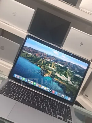 Photo - New Laptop Apple MacBook Pro 2019 8GB Intel Core I5 SSD 256GB