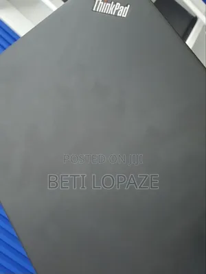 Photo - New Laptop Lenovo ThinkPad Yoga 16GB Intel Core I5 SSD 512GB