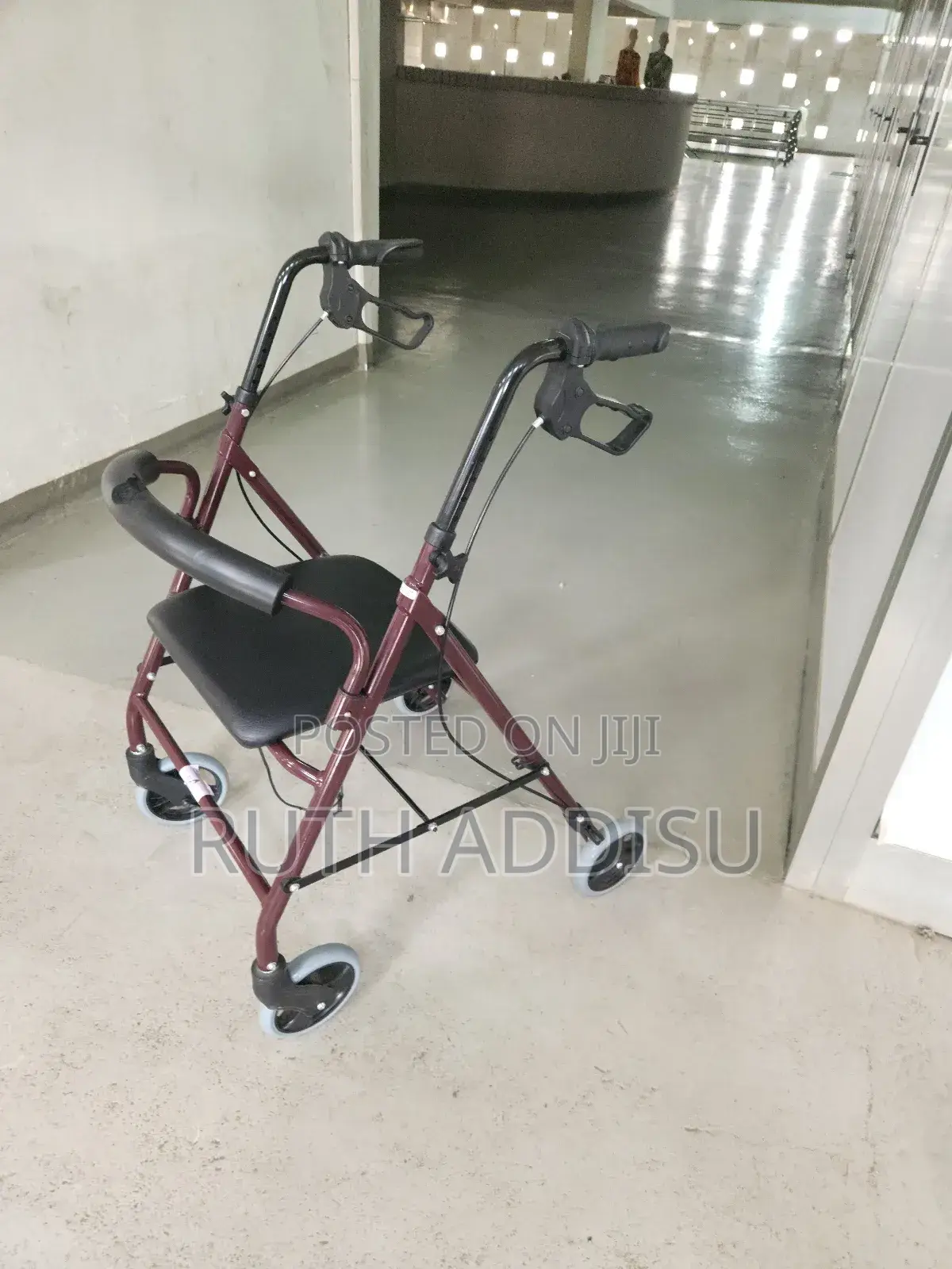 Bold Quality Walker With Four Wheel起火walker黨派walking去過aid