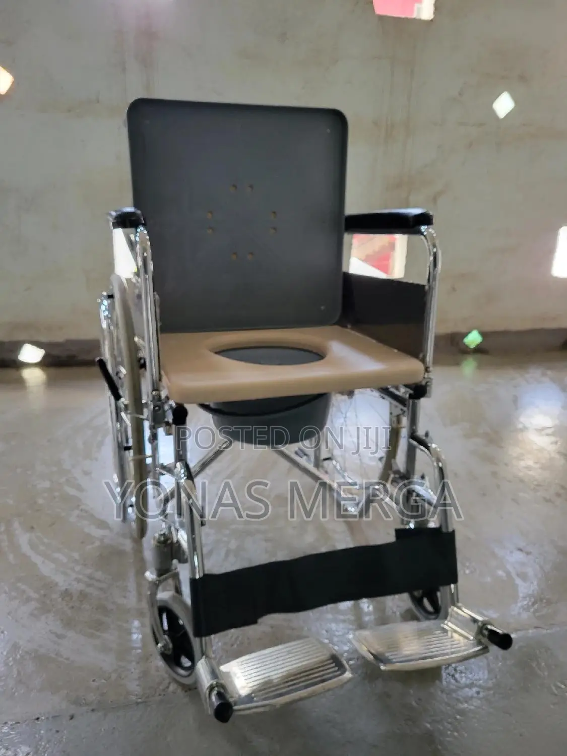 Toilet Wheelchair占اwheelchairف密wheelchair腔wheelchair*Wilcher