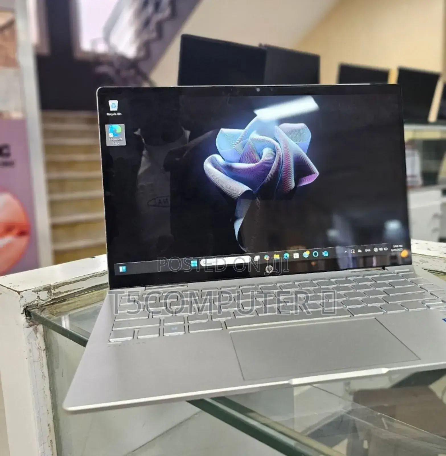 New Laptop HP Pavilion X360 8GB Intel Core I5 SSD 512GB