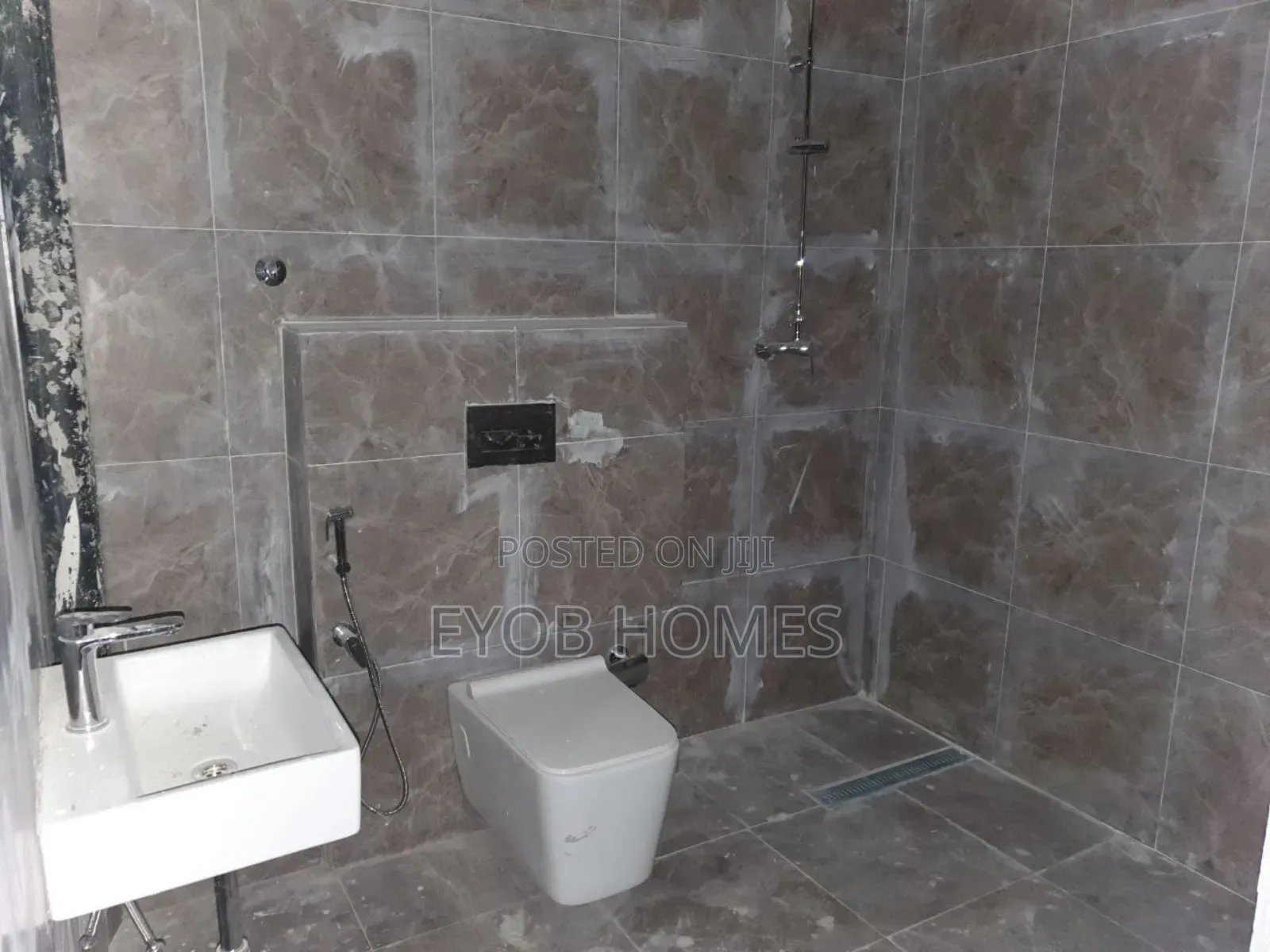 3bdrm Apartment in Champion Properties, Bole for sale