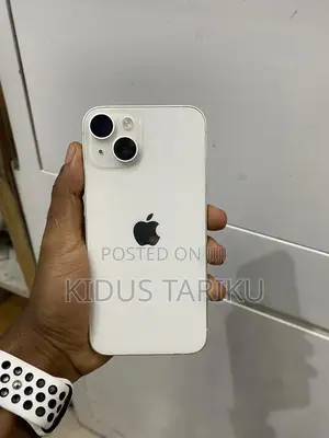 Photo - Apple iPhone 14 128 GB White